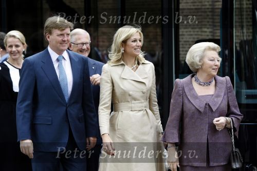 Apeldoorn 6 juni 2009
De koninklijke familie bezoekt paleis het Loo een maand na de aanslag. Prinses Maxima en Prins Willem Alexander
Peter Smulders bv