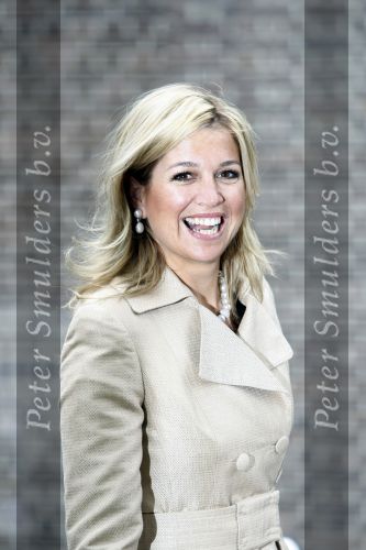 Apeldoorn 6 juni 2009
De koninklijke familie bezoekt paleis het Loo een maand na de aanslag. Prinses Maxima en Prins Willem Alexander
Peter Smulders bv