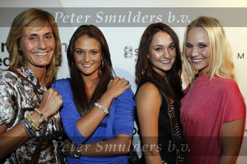 Amsterdam 30 januari 2010
Modeshow suptertrash tijdens amsterdam fashion week. Patricia Stephanie Melody en Kimberly Klaver
Peter Smulders bv