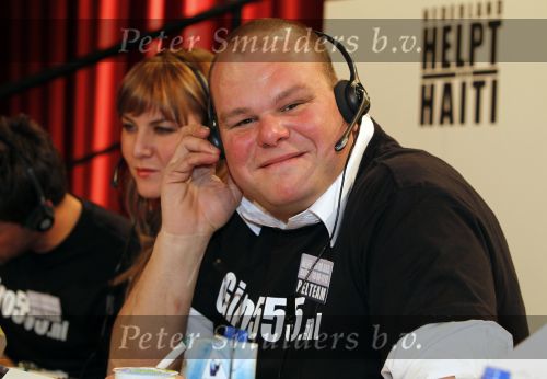 Hilversum 21 januari 2010
Rtl SBS en de NOS hebben samen een tv programma en aktie in elkaar gedraaid om zoveel mogelijk geld op te halen voor giro 55 ten bate van Haiti. Menno kohler
Peter Smulders bv