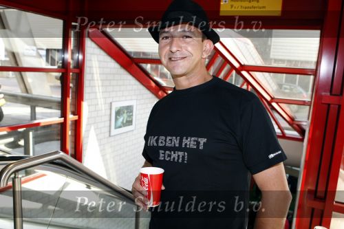 Amsterdam 13 juni 2009
De Toppers in concert in de arena met Rene Froger Gordon en Jeroen v d Boom. Najib Amhali met t shirt en hoedje
Peter Smulders bv