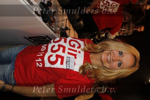 Hilversum 21 januari 2010
Rtl SBS en de NOS hebben samen een tv programma en aktie in elkaar gedraaid om zoveel mogelijk geld op te halen voor giro 55 ten bate van Haiti. Natasja Froger
Peter Smulders bv