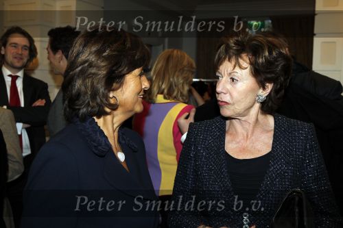 Amsterdam 7 maart 2010
Modeshow Frans Molenaar in het Amstel Hotel. Neelie Kroes met Sylvia Toth en Tonnie Thunissen
Peter Smulders bv