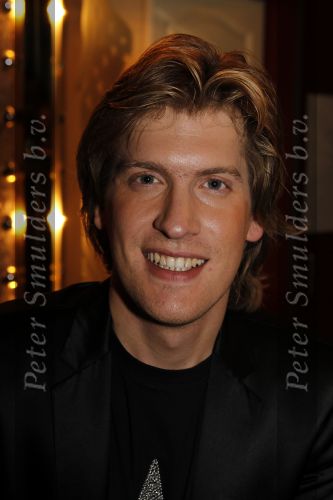 Uitgeest 18 januari 2010
Nieuwjaars feest van Henk Geels in Bobs Party saloon. Nick Nielsen
Peter Smulders bv