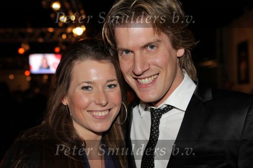 Hilversum, 3 Maart 2010 Uitreiking Gouden Harpen in Studio 22
Nick Nielsen met partner
Foto Peter Smulders BV