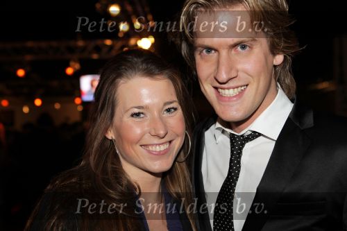 Hilversum, 3 Maart 2010 Uitreiking Gouden Harpen in Studio 22
Nick Nielsen met partner
Foto Peter Smulders BV