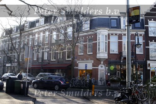 Amsterdam 18 januari 2010
Nicolette v Dam en haar vader met spullen voor Nicolette haar nieuwe huis boven de traitteur van haar vader.
Peter