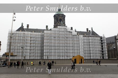 Amsterdam 23 januari 2010
Paleis op de dam in de steigers en het monument op de dam.
Peter Smulders bv