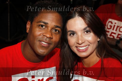 Hilversum 21 januari 2010
Rtl SBS en de NOS hebben samen een tv programma en aktie in elkaar gedraaid om zoveel mogelijk geld op te halen voor giro 55 ten bate van Haiti. Patrick en Rossana Kluivert
Peter Smulders bv