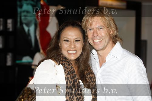 Amsterdam 13 juni 2009
De Toppers in concert in de arena met Rene Froger Gordon en Jeroen v d Boom. Patty Brard met vriend Antoine
Peter Smulders bv