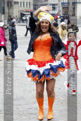 Amsterdam 23 januari 2010
Patty Brard neemt op de dam een videoclip op voor har nieuwste carnavalssingel.
Peter Smulders bv