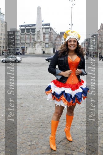 Amsterdam 23 januari 2010
Patty Brard neemt op de dam een videoclip op voor har nieuwste carnavalssingel.
Peter Smulders bv