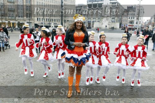 Amsterdam 23 januari 2010
Patty Brard neemt op de dam een videoclip op voor har nieuwste carnavalssingel.
Peter Smulders bv