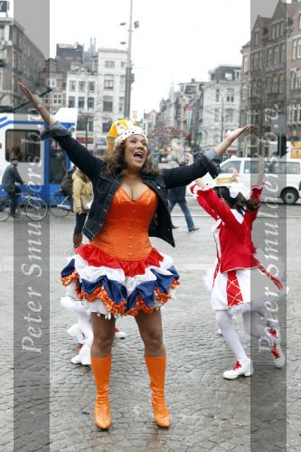 Amsterdam 23 januari 2010
Patty Brard neemt op de dam een videoclip op voor har nieuwste carnavalssingel.
Peter Smulders bv