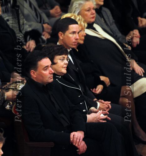 Amsterdam 22 januari 2010
Herdenkingsdienst Edgar Vos in het concertgebouw. Paul Schulten
Peter Smulders bv