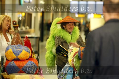 Schiphol 19 juni 2009
Opnames Gooische vrouwen op schiphol met Linda de Mol en Peter Paul Muller.
Peter Smulders bv