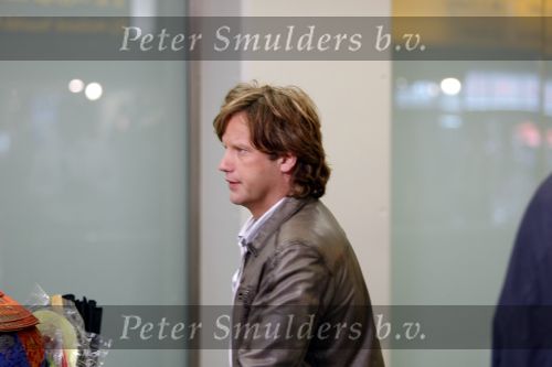 Schiphol 19 juni 2009
Opnames Gooische vrouwen op schiphol met Linda de Mol en Peter Paul Muller.
Peter Smulders bv
