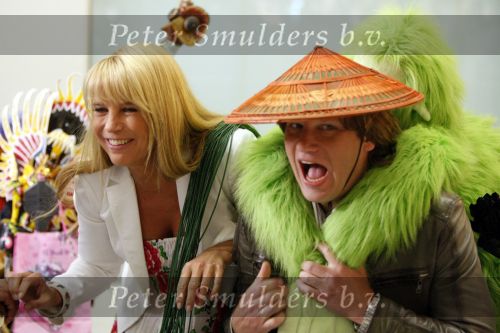 Schiphol 19 juni 2009
Opnames Gooische vrouwen op schiphol met Linda de Mol en Peter Paul Muller.
Peter Smulders bv