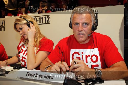 Hilversum 21 januari 2010
Rtl SBS en de NOS hebben samen een tv programma en aktie in elkaar gedraaid om zoveel mogelijk geld op te halen voor giro 55 ten bate van Haiti. Peter R de Vries
Peter Smulders bv