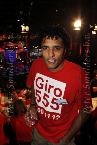 Hilversum 21 januari 2010
Rtl SBS en de NOS hebben samen een tv programma en aktie in elkaar gedraaid om zoveel mogelijk geld op te halen voor giro 55 ten bate van Haiti. Pierre v Hooijdonk en Trijntje Oosterhuis
Peter Smulders bv
