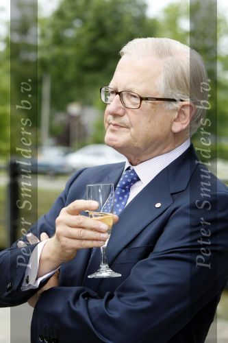 Breukelen 17 juni 2009
Haringparty op Neijenrode. Pieter v Vollenhoven
Peter Smulders bv