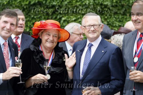 Breukelen 17 juni 2009
Haringparty op Neijenrode. Pieter v Vollenhoven met Erica Terpstra
Peter Smulders bv