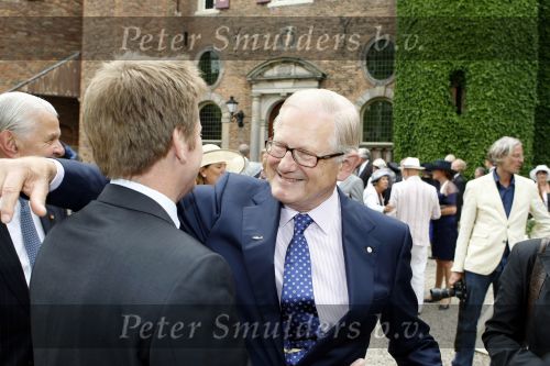 Breukelen 17 juni 2009
Haringparty op Neijenrode. Pieter v Vollenhoven met Prins Pieter Christiaan
Peter Smulders bv