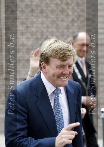 Apeldoorn 6 juni 2009
De koninklijke familie bezoekt paleis het Loo een maand na de aanslag. Prinses Maxima en Prins Willem Alexander
Peter Smulders bv