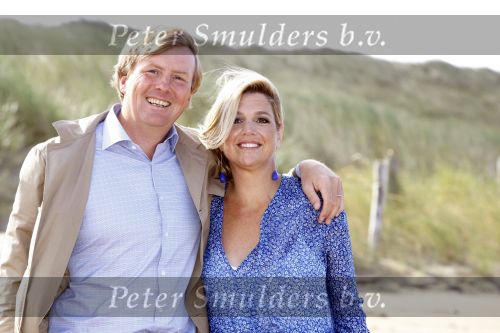 Wassenaar 20 juli 2009
Fotouurtje met Prins Willem Alexander, Prinses Maxima, Prinses Amalia, Prinses Alexia en Prinses Ariane op het strand van Wassenaar