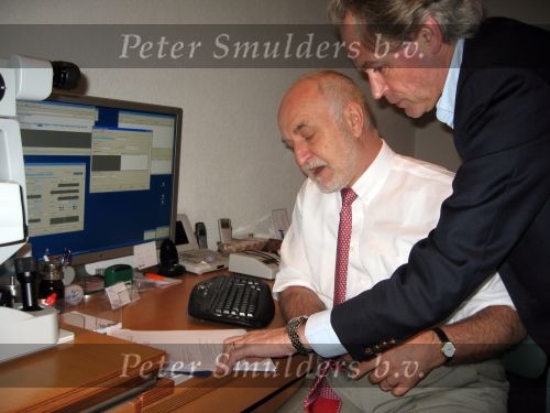 Zurich, 27 November 2006
Prof. Dr. Med Dr. Theo Seiler, wereldberoemd oogspecialist in gesprek met Nederlands oogchirurg Dr. Piet Meurs uit Eindhoven