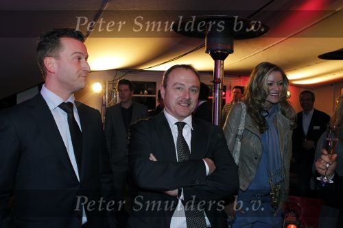 Loosdrecht 12 februari 2010
Presentatie Samsung tv van Eric Kuster bij het witte huis in Loosdrecht. Raymond Westerom (l)
Peter Smulders bv