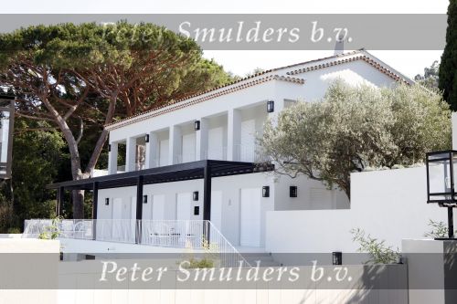 Saint Tropez 31 juli 2009
Huis Danielle Overgaag Oerlemans en Reinout Oerlemans
Peter Smulders bv