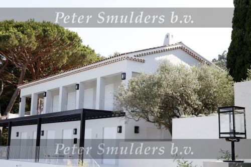 Saint Tropez 31 juli 2009
Huis Danielle Overgaag Oerlemans en Reinout Oerlemans
Peter Smulders bv