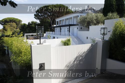 Saint Tropez 31 juli 2009
Huis Danielle Overgaag Oerlemans en Reinout Oerlemans
Peter Smulders bv