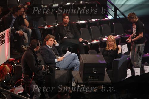 Hilversum 21 januari 2010
Rtl SBS en de NOS hebben samen een tv programma en aktie in elkaar gedraaid om zoveel mogelijk geld op te halen voor giro 55 ten bate van Haiti. Reinout Oerlemans met Linda de Mol
Peter Smulders bv