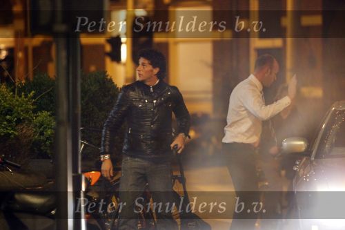 Amsterdam 21 januari 2010
Remco bastiaanse arriveert bij het appartement van Patricia Paay per Taxi om vervolgens daar de nacht door te brengen.
Peter Smulders bv