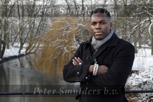 Zeist 26 januari 2010
Hans v Breukelen presenteert nieuw bedrijf in samenwerking met topsporters in slot zeist. Remy Bonjasky met Budha to Buddha armband
Peter Smulders bv