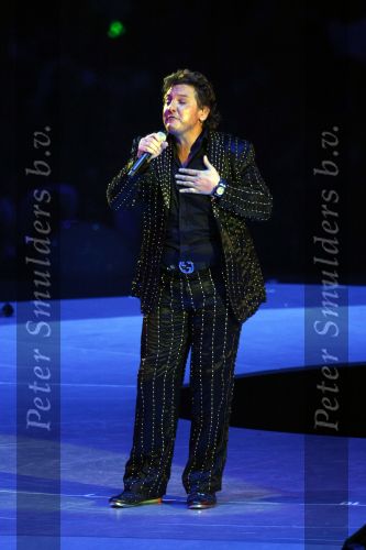 Amsterdam 13 juni 2009
De Toppers in concert in de arena met Rene Froger Gordon en Jeroen v d Boom.
Peter Smulders bv