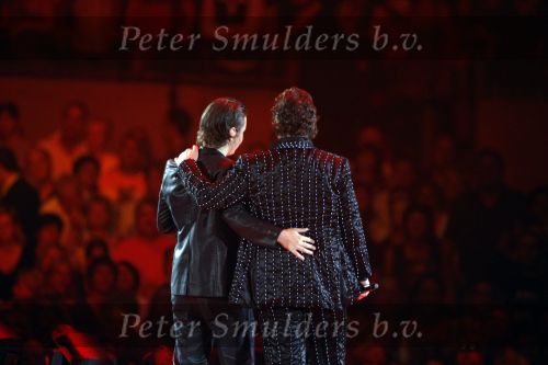 Amsterdam 13 juni 2009
De Toppers in concert in de arena met Rene Froger Gordon en Jeroen v d Boom.
Peter Smulders bv