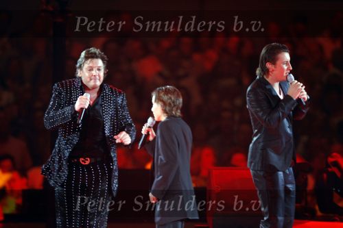 Amsterdam 13 juni 2009
De Toppers in concert in de arena met Rene Froger Gordon en Jeroen v d Boom.
Peter Smulders bv