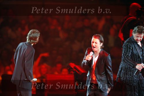 Amsterdam 13 juni 2009
De Toppers in concert in de arena met Rene Froger Gordon en Jeroen v d Boom.
Peter Smulders bv