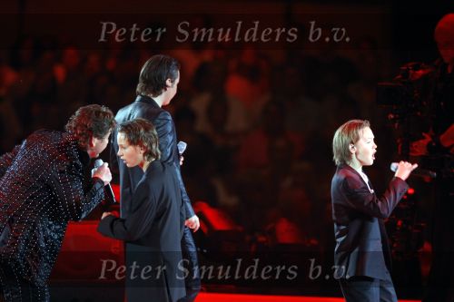 Amsterdam 13 juni 2009
De Toppers in concert in de arena met Rene Froger Gordon en Jeroen v d Boom.
Peter Smulders bv