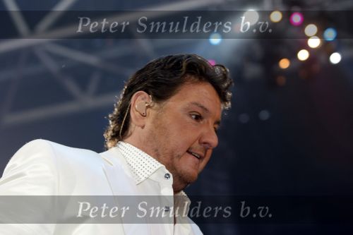 Amsterdam 13 juni 2009
De Toppers in concert in de arena met Rene Froger Gordon en Jeroen v d Boom.
Peter Smulders bv