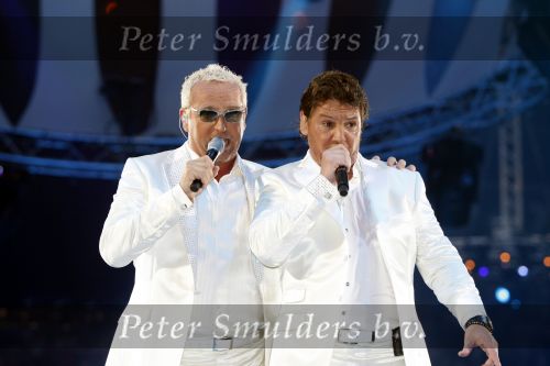 Amsterdam 13 juni 2009
De Toppers in concert in de arena met Rene Froger Gordon en Jeroen v d Boom.
Peter Smulders bv