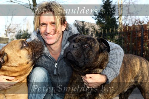 Sint Michielsgestel, 26 Januari 2010
Zanger Rene Schuurmans en zijn vrouw Monique Schuurmans en zijn honden