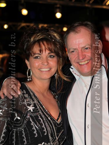 Hilversum, 3 Maart 2010 Uitreiking Gouden Harpen in Studio 22
Riny Schreijenberg met partner
Foto Peter Smulders BV