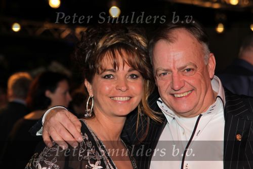 Hilversum, 3 Maart 2010 Uitreiking Gouden Harpen in Studio 22
Riny Schreijenberg met partner
Foto Peter Smulders BV