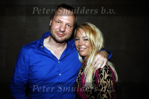 Amsterdam 8 augustus 2009
Mari v d Ven viert zijn 50e verjaardag. Rob Stenders met Margje Teeuwen
Peter Smulders bv