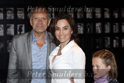 Amsterdam 13 juni 2009
De Toppers in concert in de arena met Rene Froger Gordon en Jeroen v d Boom. Rob de Nijs met zijn vrouw Henriette en nichtje
Peter Smulders bv