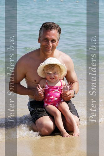 Sant Tropez 7 augustus 2009
Robert Claudia en Olivia Schoemacher op vakantie in sant Tropez.
Peter Smulders bv